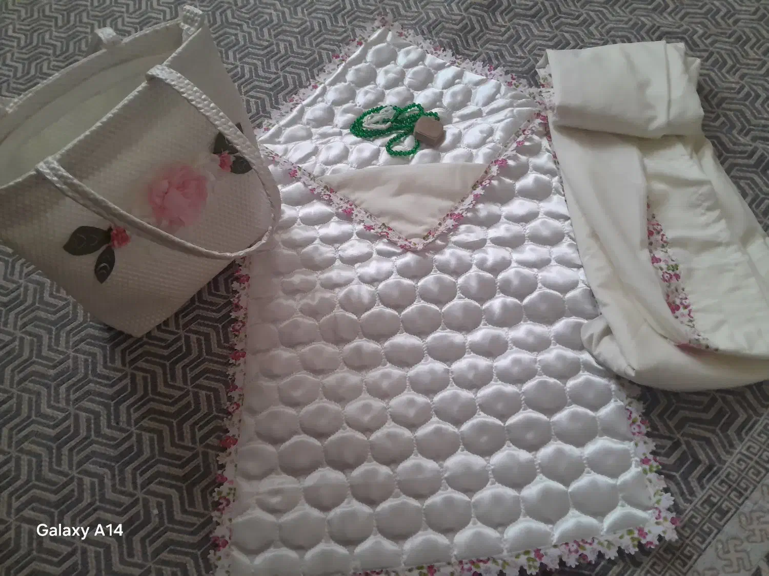 چادرجشن تکلیف|لباس|قزوین, |دیوار