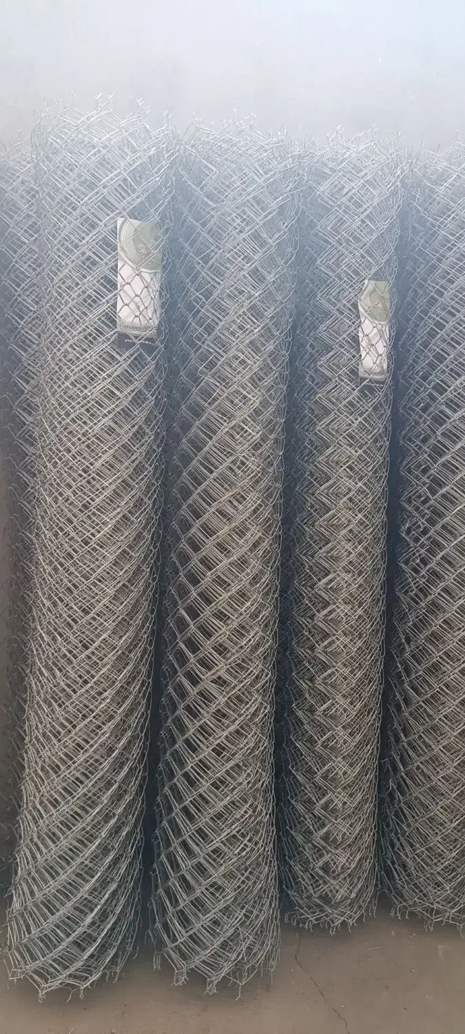 تولید وفروش انواع توری فلزی وپایه فنس|عمده‌فروشی|قزوین, |دیوار