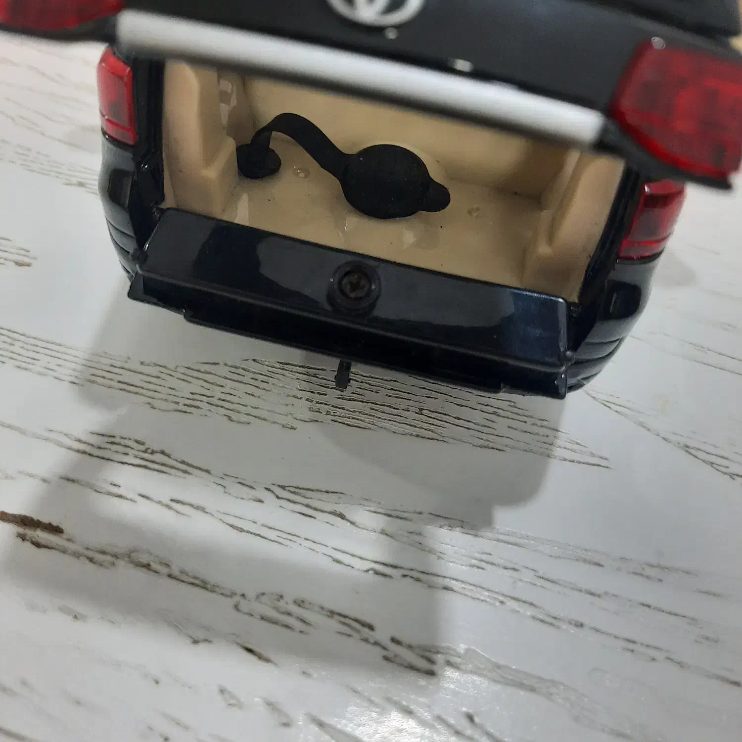 ماشین فلزی تویوتا لندکروز|اسباببازی|سرپل ذهاب, |دیوار