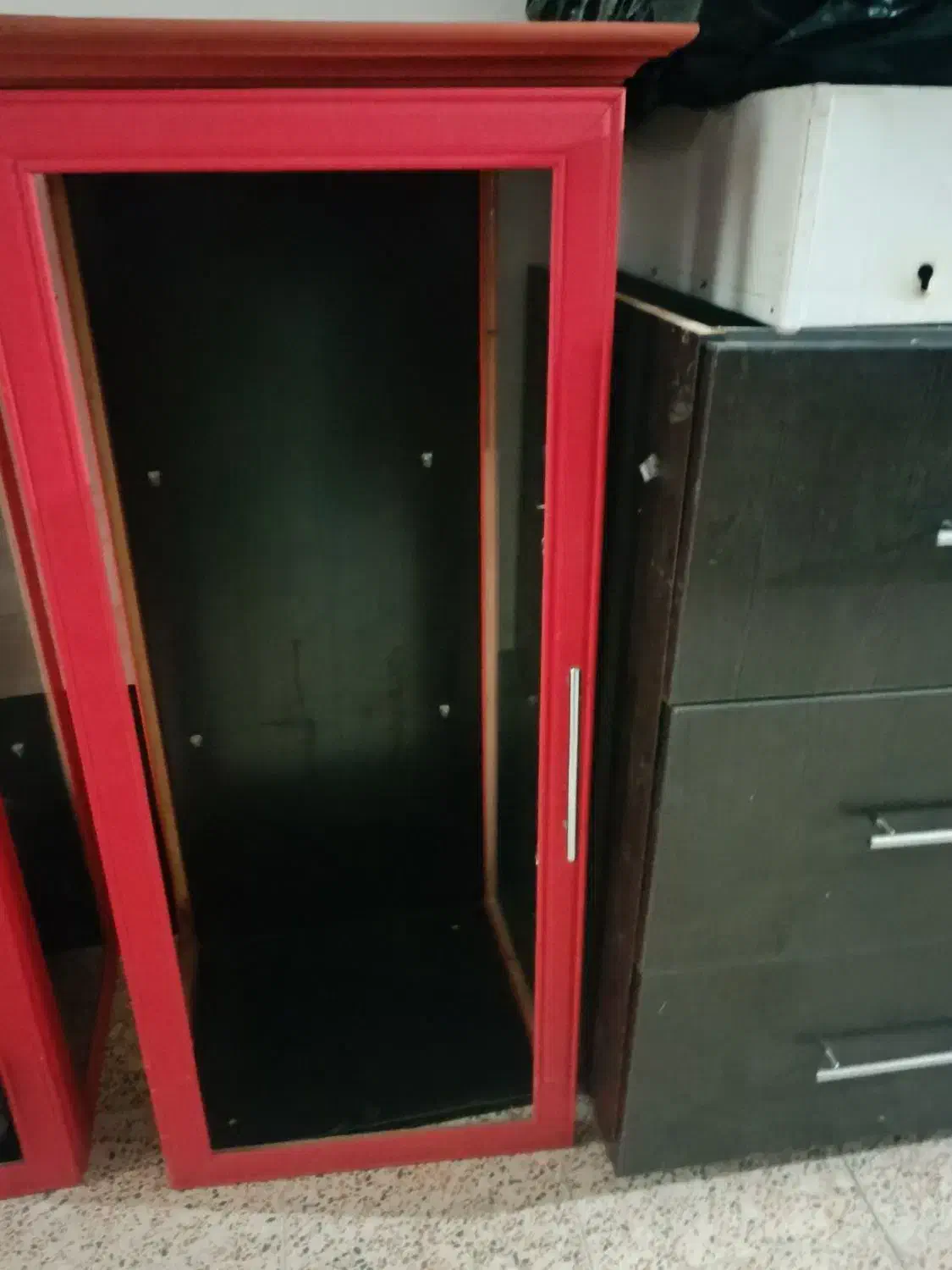 وسایل آرایشگاه|آرایشگاه و سالن‌های زیبایی|خوی, |دیوار