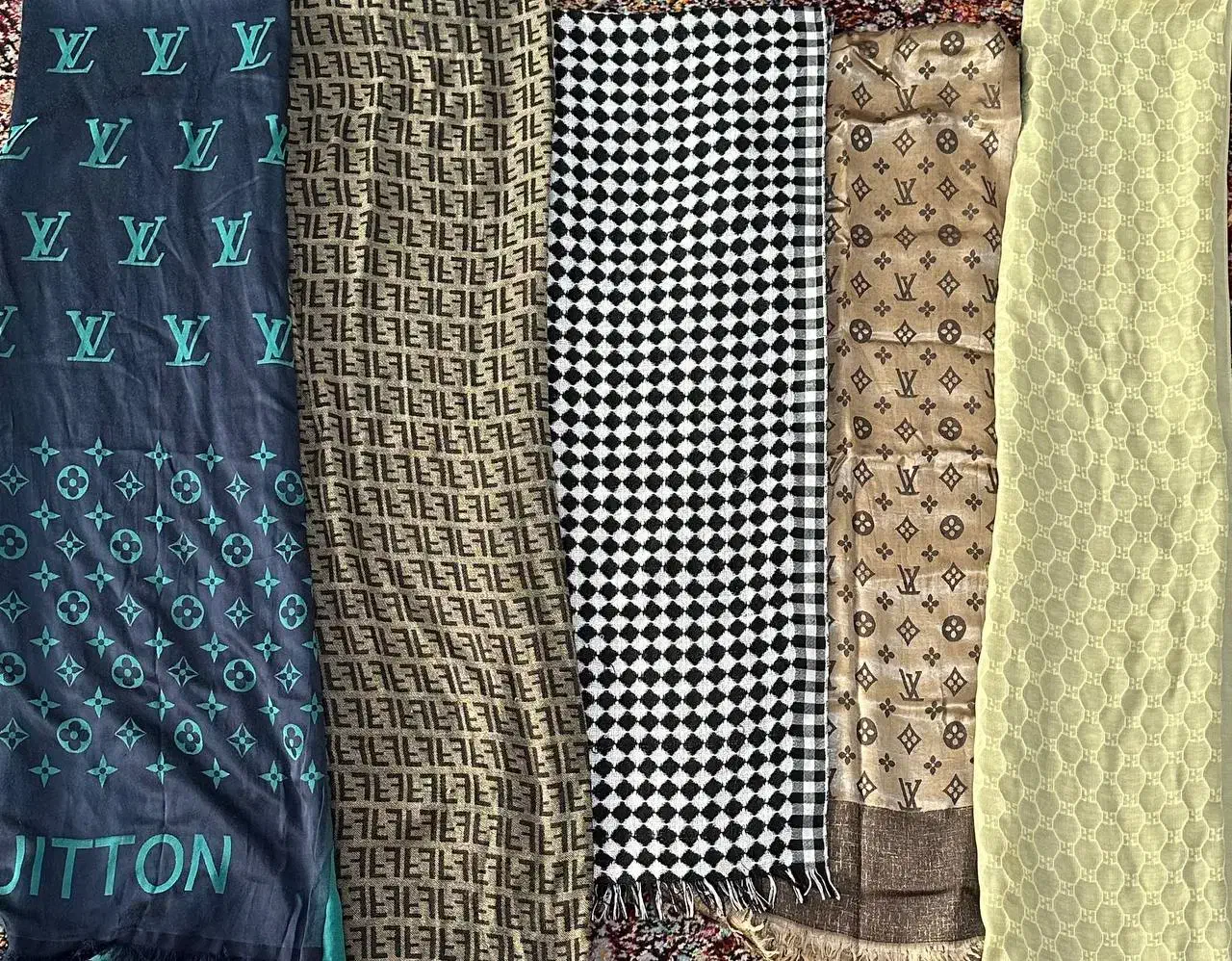 شالهای دو رو که از هر دو طرف میتونید استفاده کنید|لباس|بیرجند, |دیوار