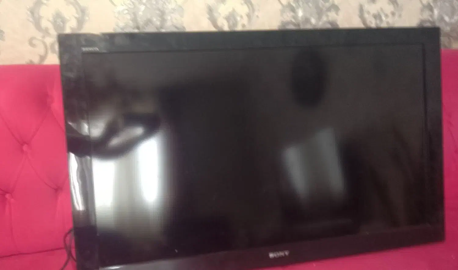 یک عدد تلویزیون سونی|تلویزیون و پروژکتور|محمدیه-قزوین, |دیوار