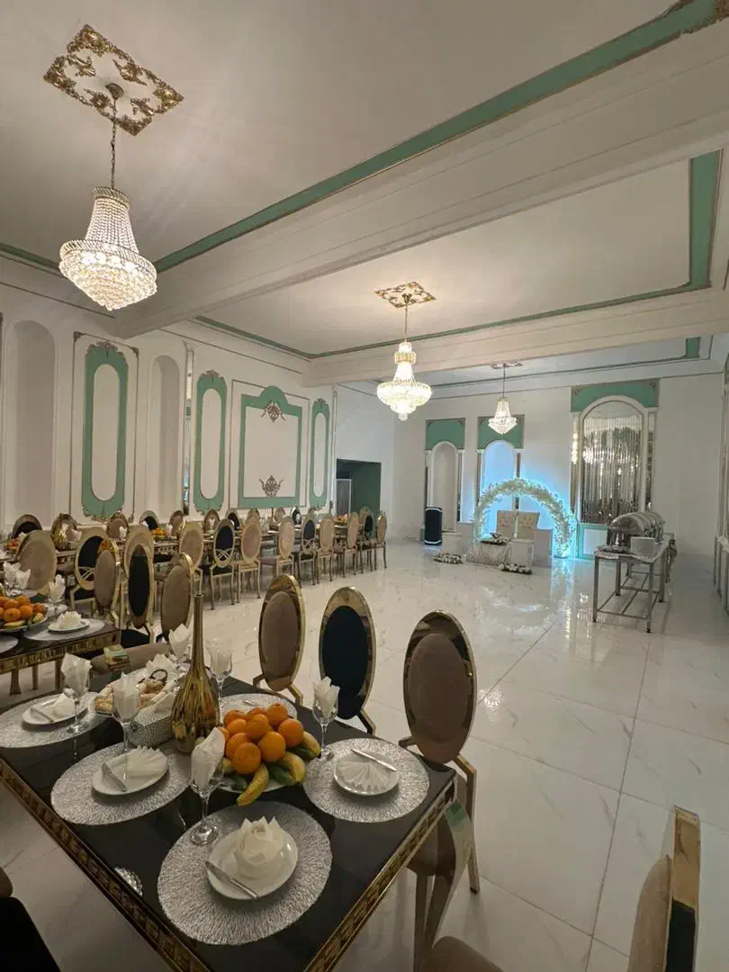 اجاره باغ مجالس (درون شهر )|اجارهٔ کوتاهمدت ویلا و باغ|شیراز, انجیره|دیوار