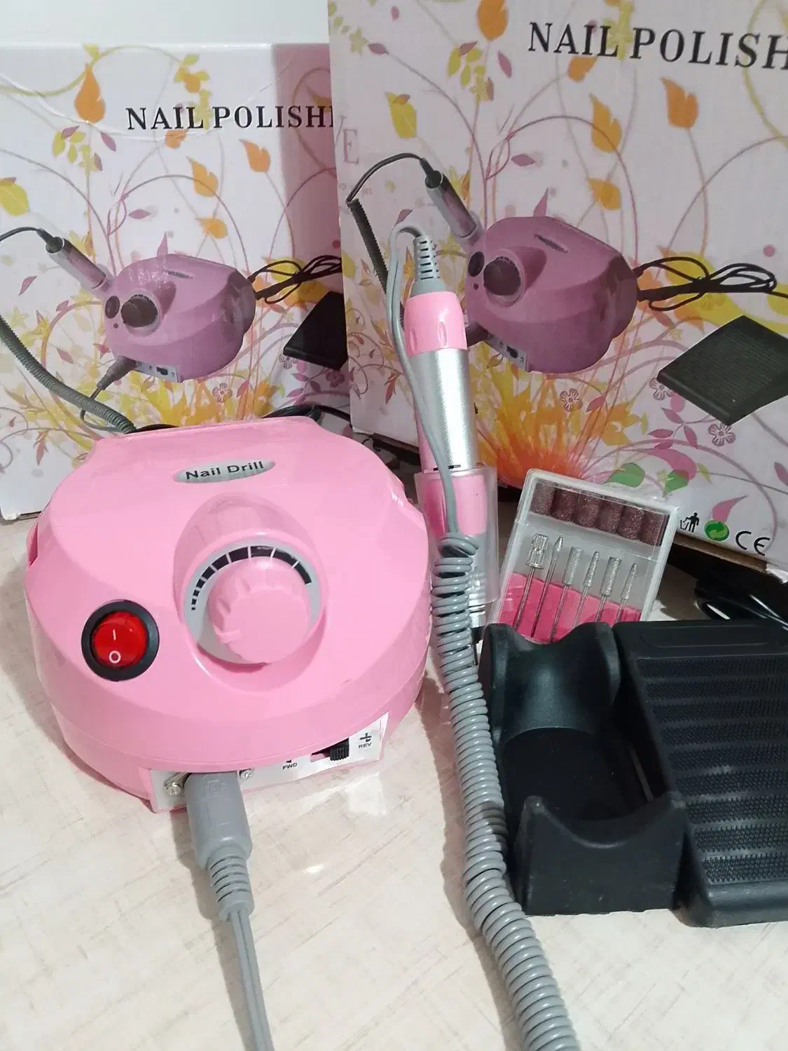 محصولات کاشت ناخن|آرایشی، بهداشتی، درمانی|رشت, پیرکلاچای|دیوار