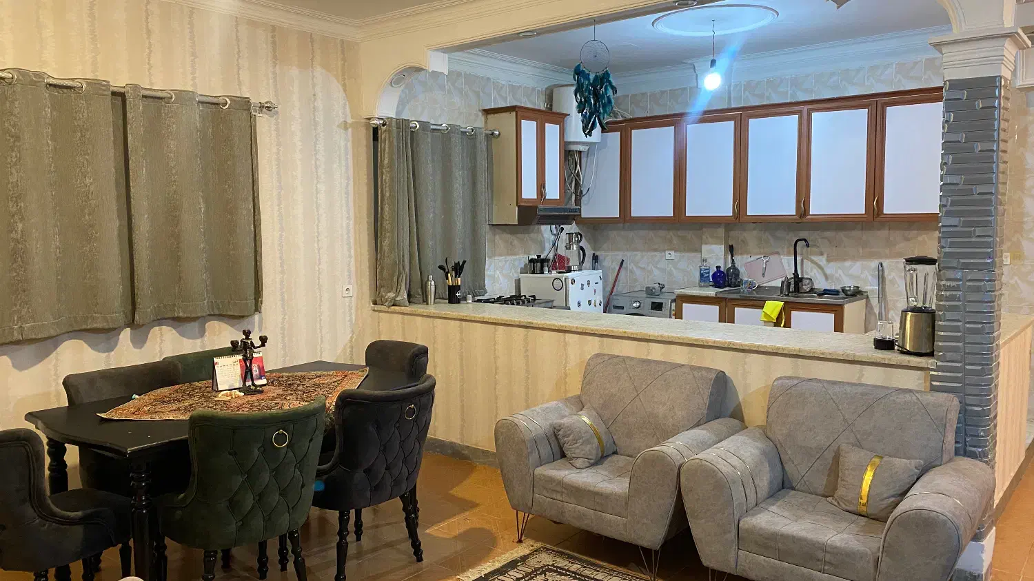 اجاره شبانه واحد یک خواب ۹۵ متری مرکز شهر|اجارهٔ کوتاهمدت آپارتمان و سوئیت|قشم, |دیوار