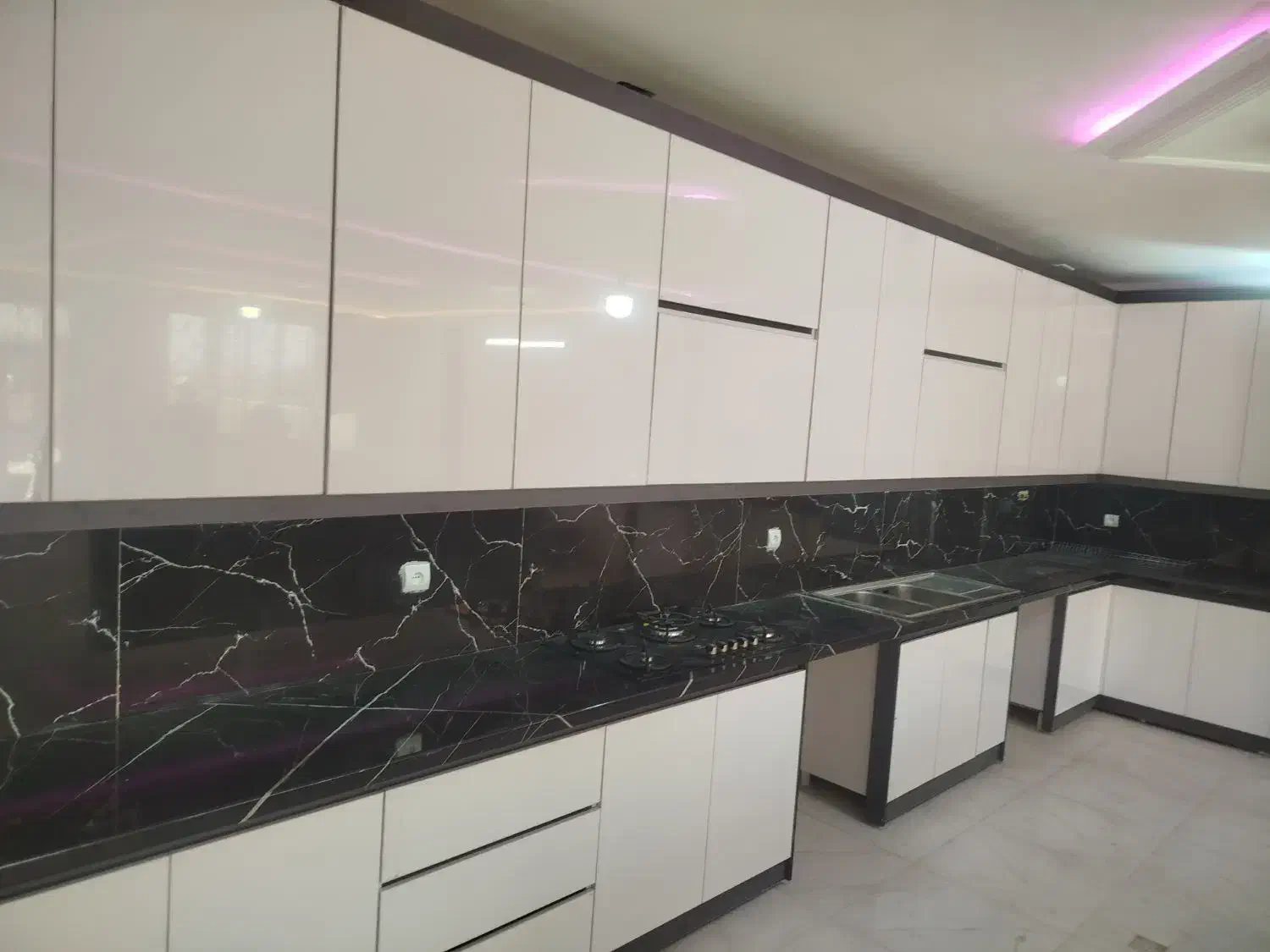 طراحی.ساخت ونصب کابینت آشپزخانه وکمد دیواری|خدمات پیشه و مهارت|بروجرد, |دیوار