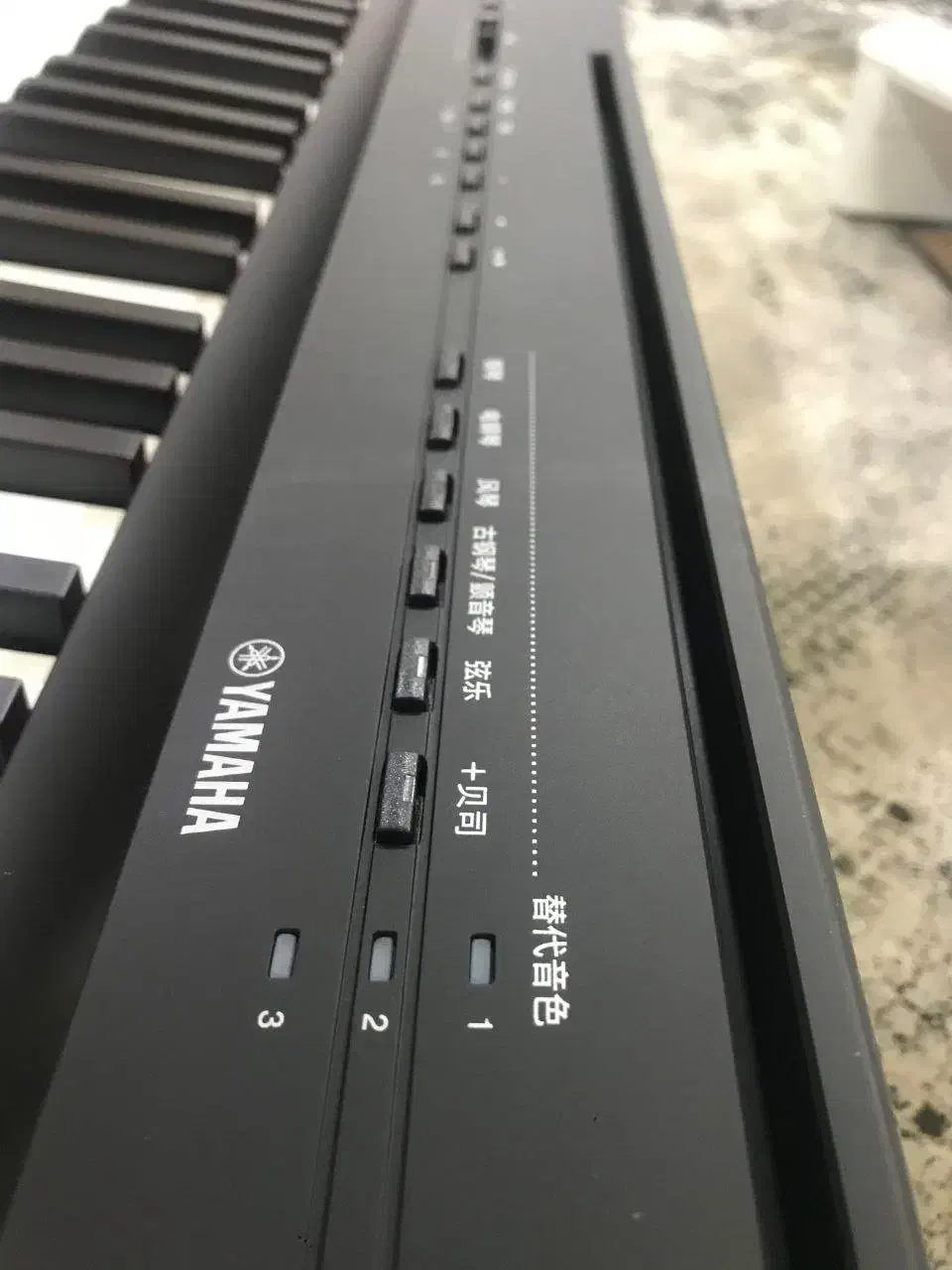 پیانو دیجیتال p125ab|پیانو، کیبورد، آکاردئون|ارومیه, |دیوار