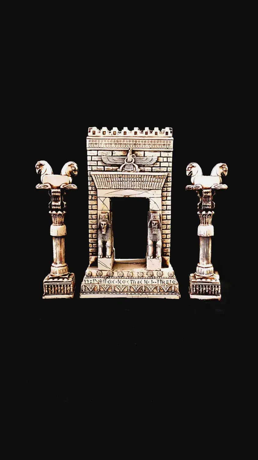 مجسمه هخامنشی|مجسمه، تندیس، ماکت|یزد, |دیوار