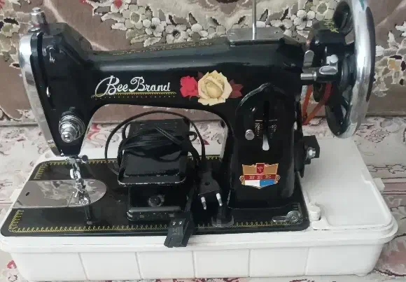 چرخ خیاطی|چرخ خیاطی و ریسندگی|بیرجند, |دیوار