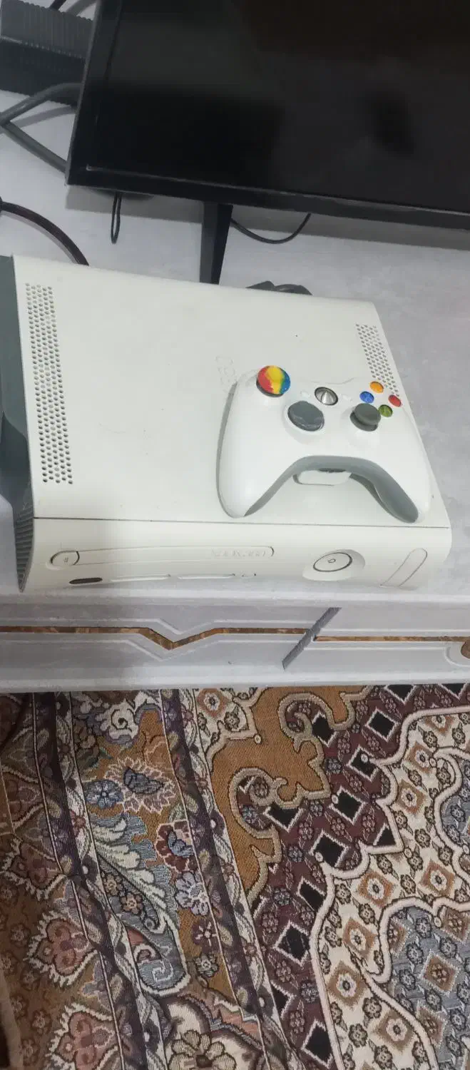 فروش ایکس باکس ۳۶۰ حافظه 2500 دو دسته دارد|کنسول، بازی ویدئویی و آنلاین|بم, |دیوار