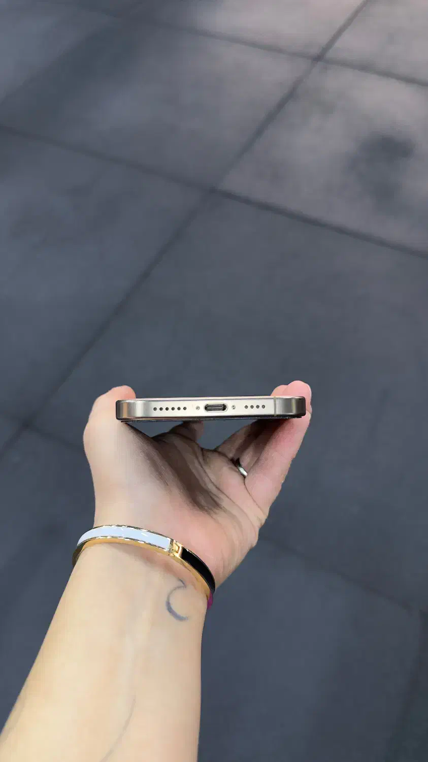 ایفون ۱۶ promax 256|موبایل|قم, انسجام|دیوار