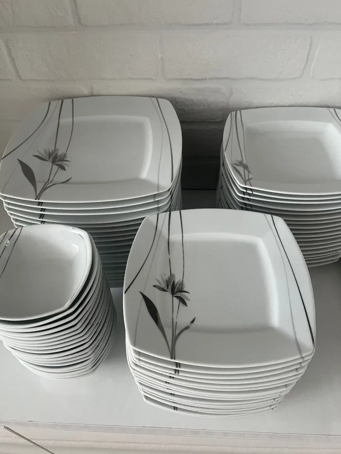 سرویس ۸۶ پارچه تقدیس چینی|ظروف سرو و پذیرایی|قم, شهدا|دیوار