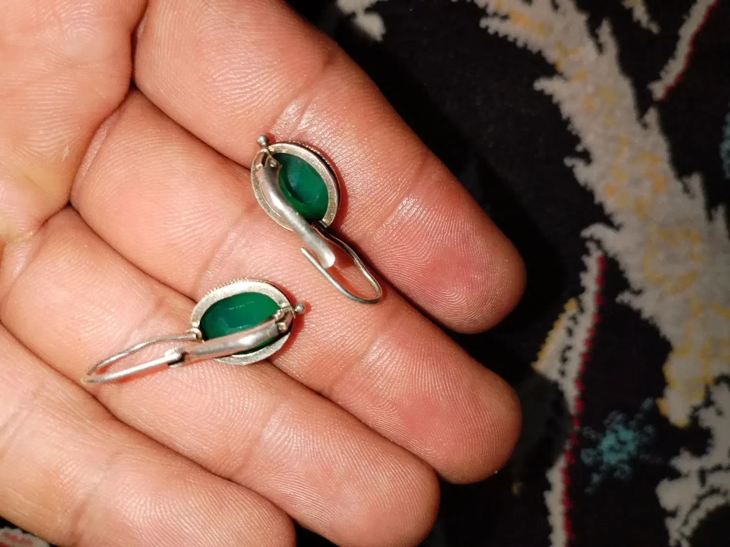 گوشواره قدیمی.|جواهرات|شیراز, تندگویان|دیوار