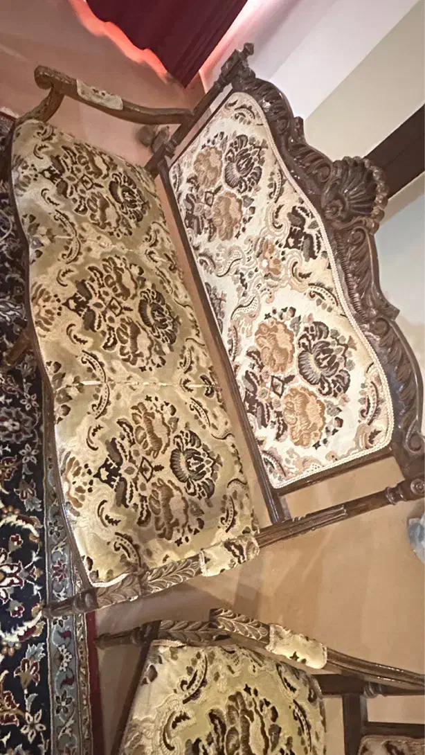 مبل ۷ نفره سلطنتی در حد نو|مبلمان خانگی و میز عسلی|جیرفت, |دیوار