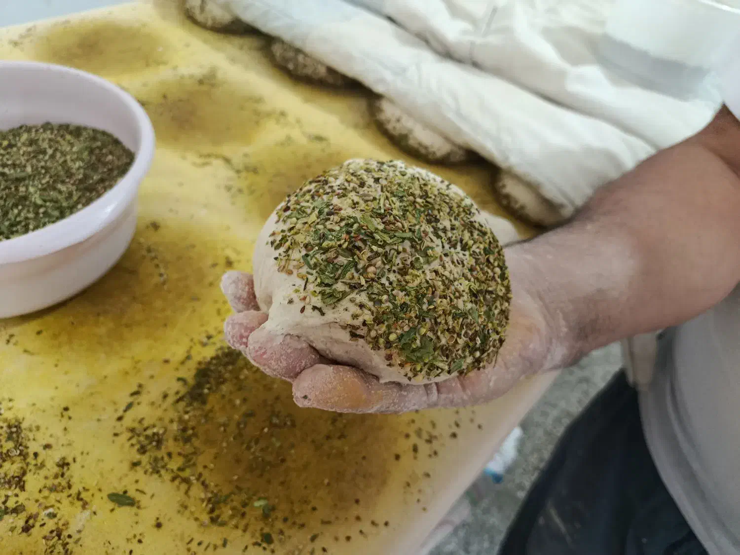 نیروی ساده|استخدام خدمات فروشگاه و رستوران|یزد, |دیوار