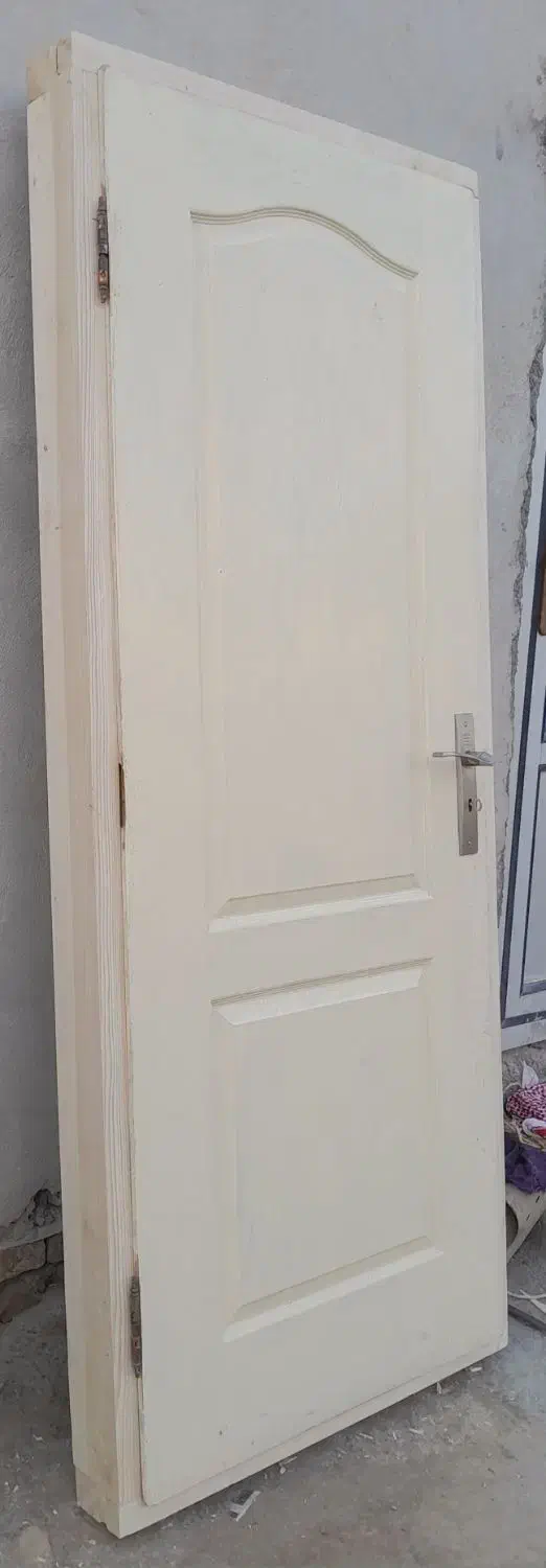 درب چوبی خوب وتمیز|مصالح و تجهیزات ساختمان|بندر ترکمن, |دیوار