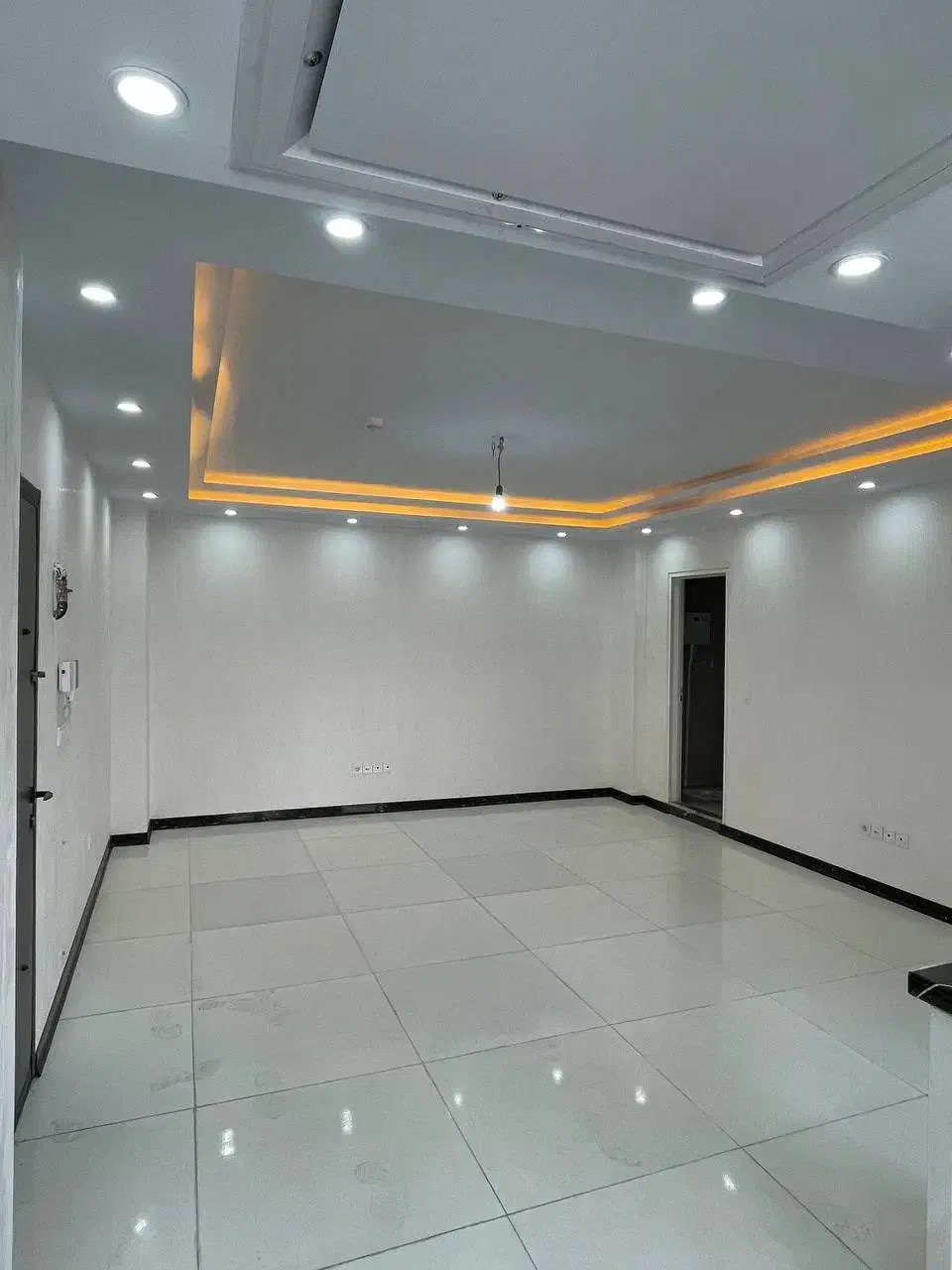 72 متری تک واحدی