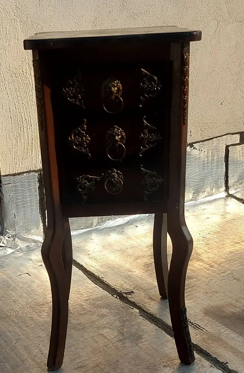 میز تلفن|میز تلفن|گرگان, |دیوار