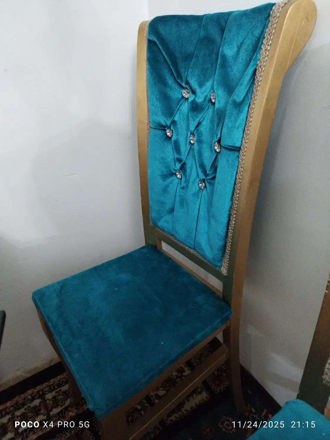 صندلی|صندلی و نیمکت|اراک, |دیوار