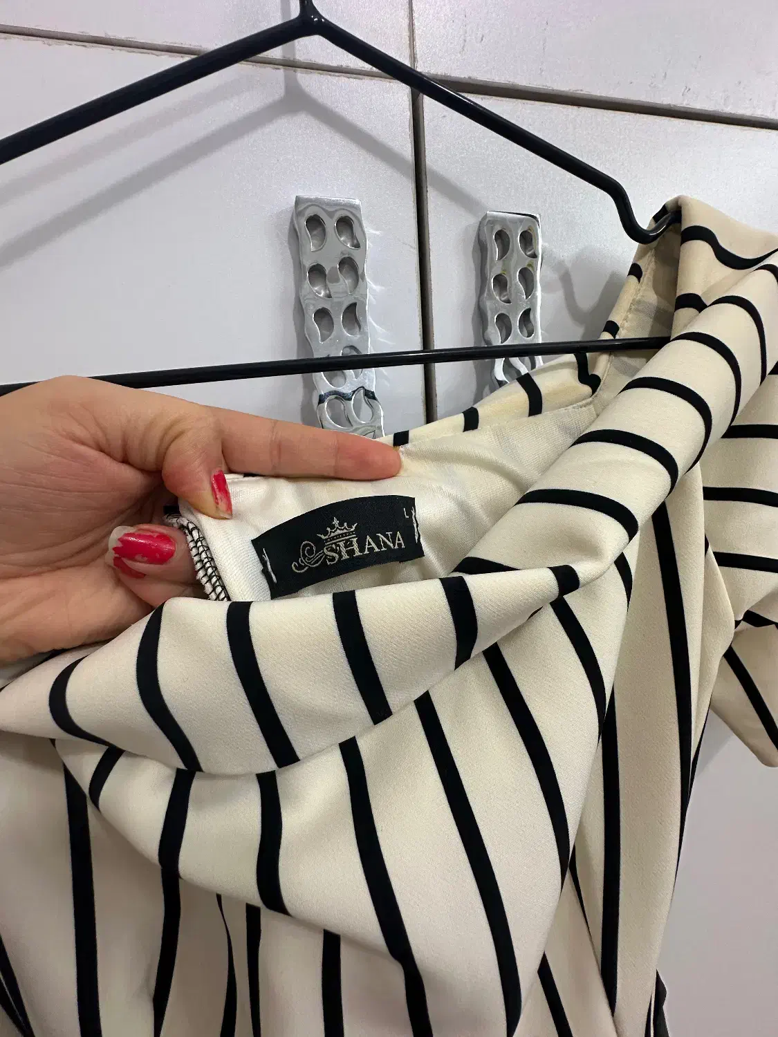 لباس مجلسی|لباس|آمل, |دیوار