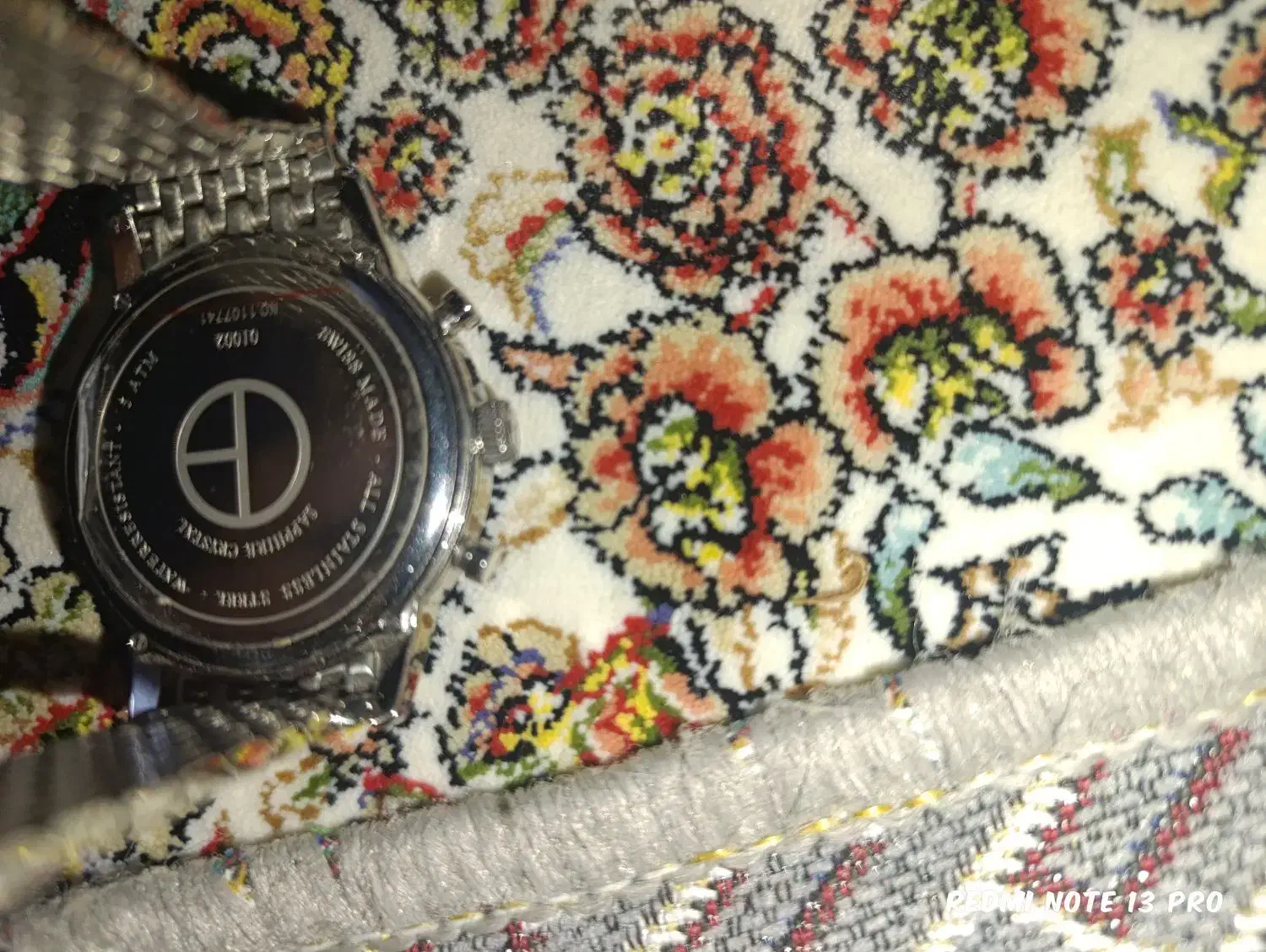 ساعت|ساعت|قم, ولیعصر|دیوار