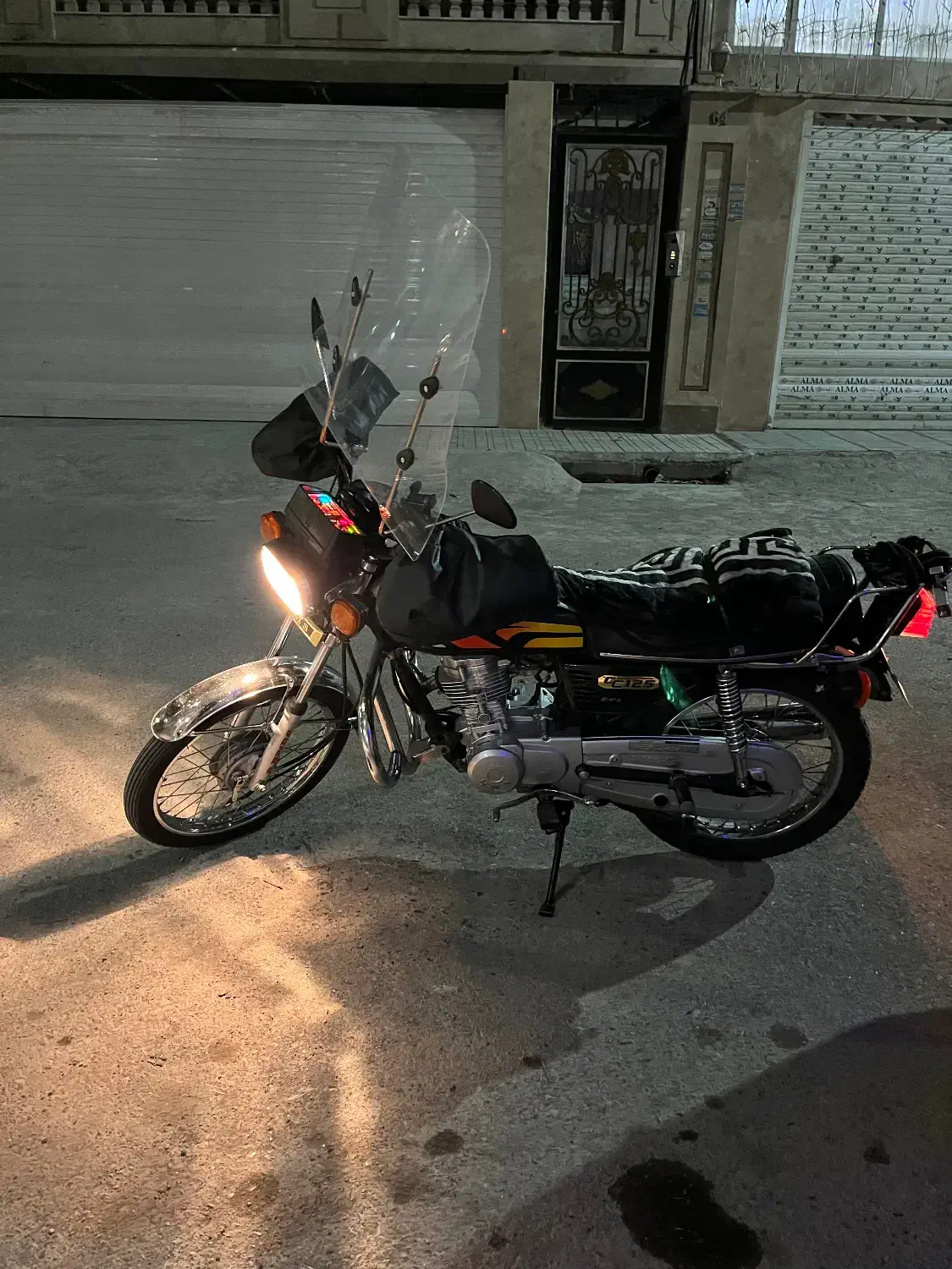 ۱۲۵ احسان مدل ۹۸|موتورسیکلت|نسیم‌شهر, |دیوار