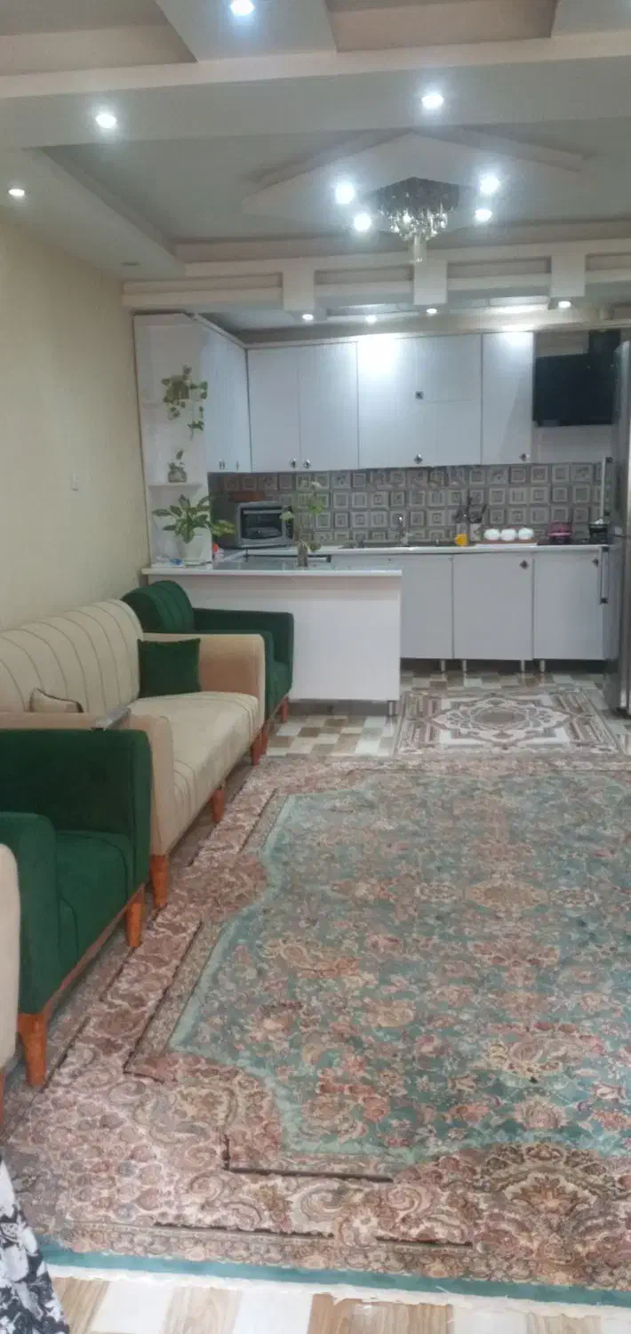 اجاره خانه|اجارهٔ خانه و ویلا|رشت, ولکس|دیوار