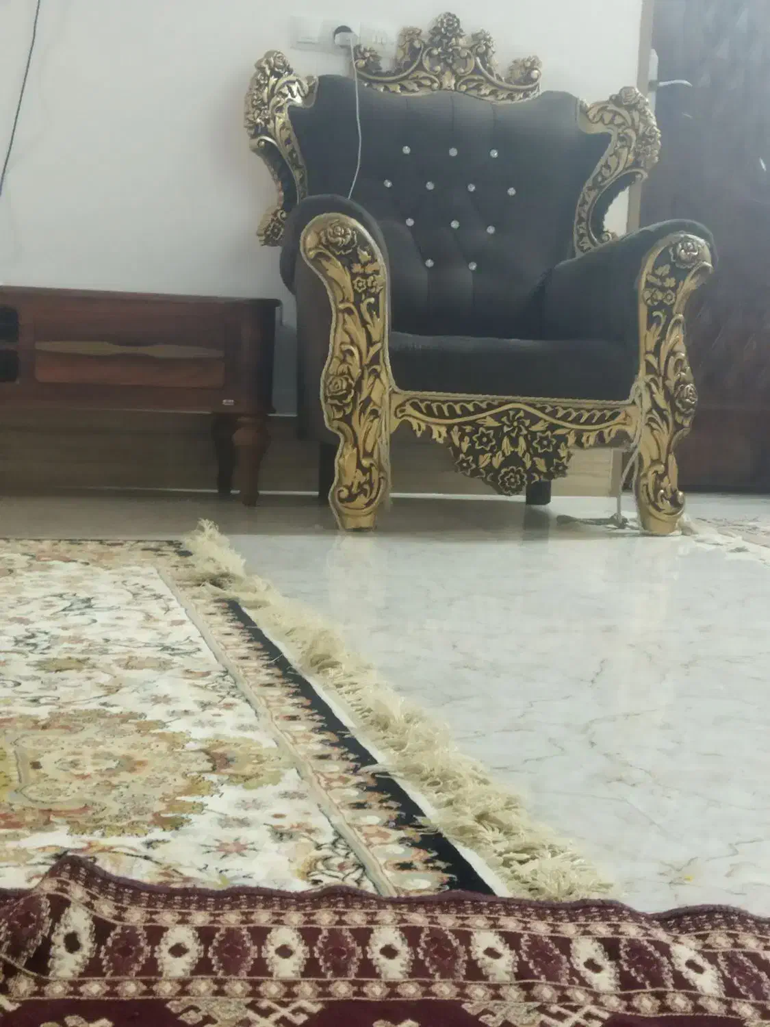 مبل ۷نفره در حد نو|مبلمان خانگی و میز عسلی|جهرم, |دیوار