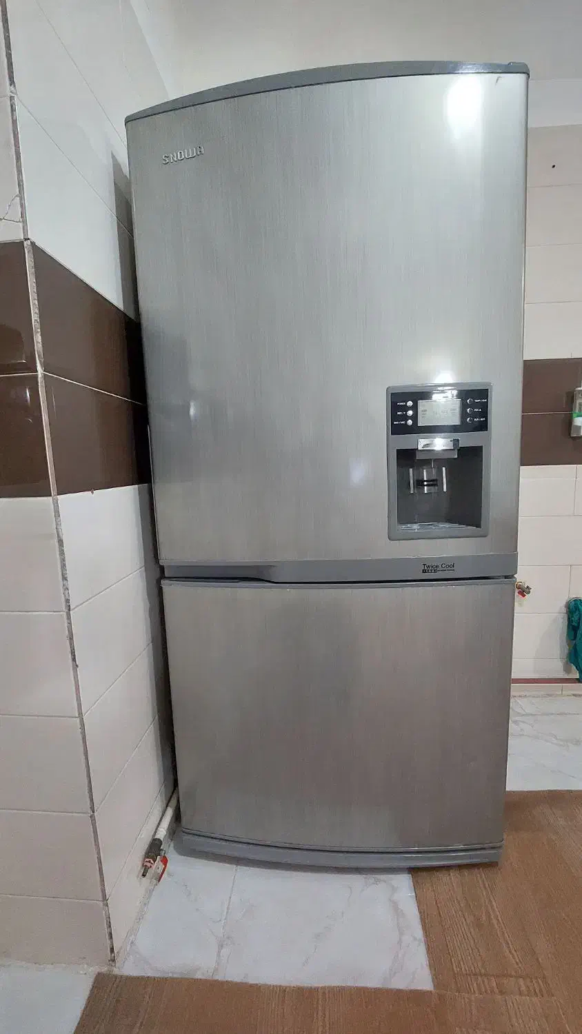 یخجال نیمه فریزر اسنوا  SNOWA در حد نو|یخچال و فریزر|سراب, |دیوار