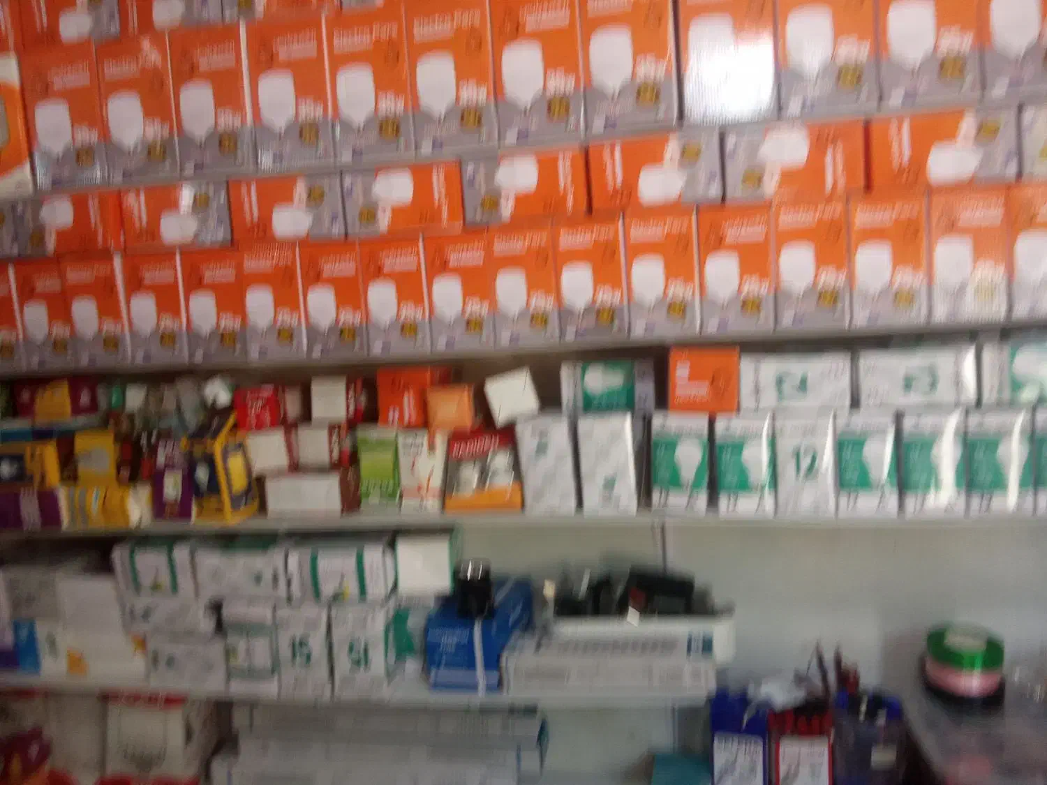 فروش ویژه لامپ ۲۵وات.تا.برج.۵سال۴۰۵کارنتی|لامپ و چراغ|فولادشهر, B4|دیوار