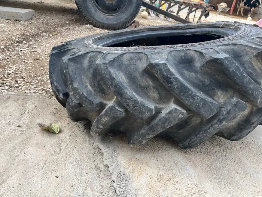 لاستیک دوختی بارز سوپر|قطعات یدکی و لوازم جانبی|سرپل ذهاب, |دیوار