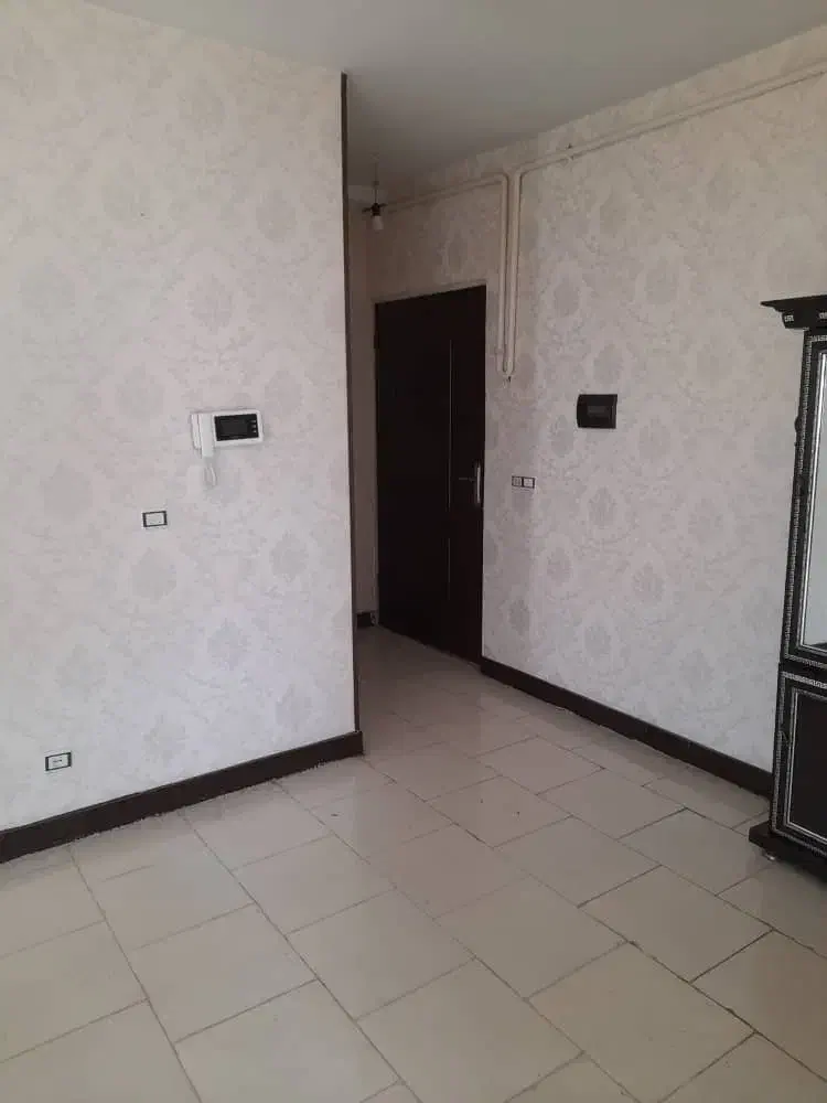 باکمتراز یک میلیارد صاحب خانه80متری شوید|فروش آپارتمان|هشتگرد, شهرک گلخانه|دیوار