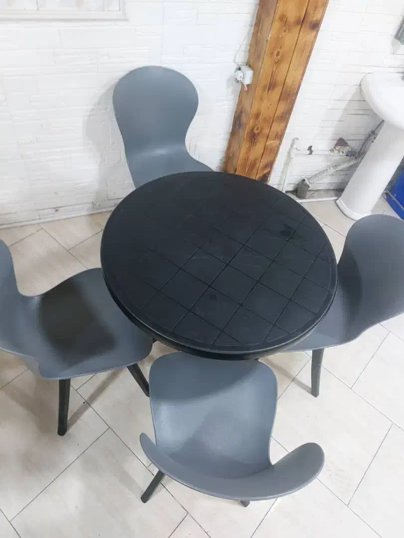 میز و صندلی|میز و صندلی غذاخوری|بندر انزلی, امامزاده|دیوار