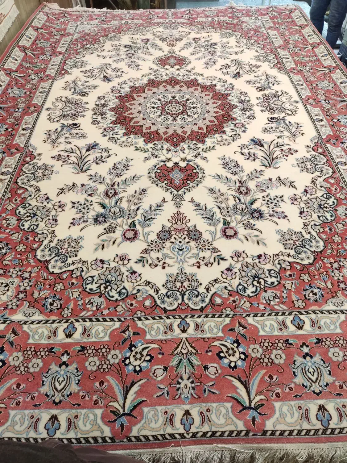 9 متری نایین شش لا در حد|فرش|تهران, فرمانیه|دیوار