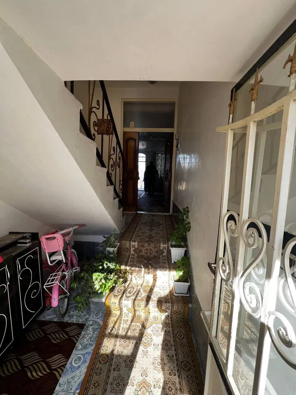 اجاره مسکونی ویلایی دو طبقه با ورودی مشترک|اجارهٔ خانه و ویلا|شاهین دژ, |دیوار