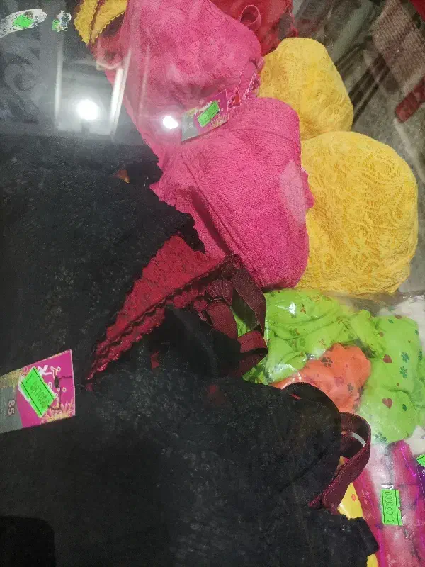 سوتین 59ت بمدت یک هفته|لباس|شیروان (خراسان), |دیوار