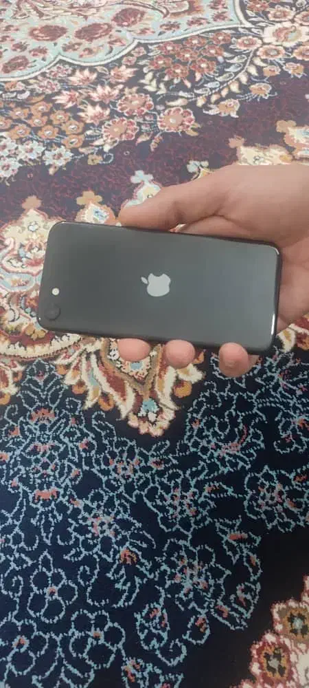 آیفون se 2020|موبایل|اصفهان, مهدی آباد|دیوار