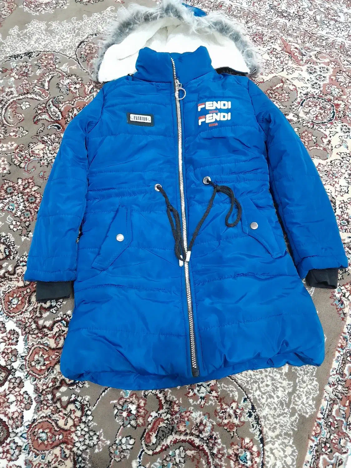 کاپشن درخترانه|لباس|مریوان, |دیوار