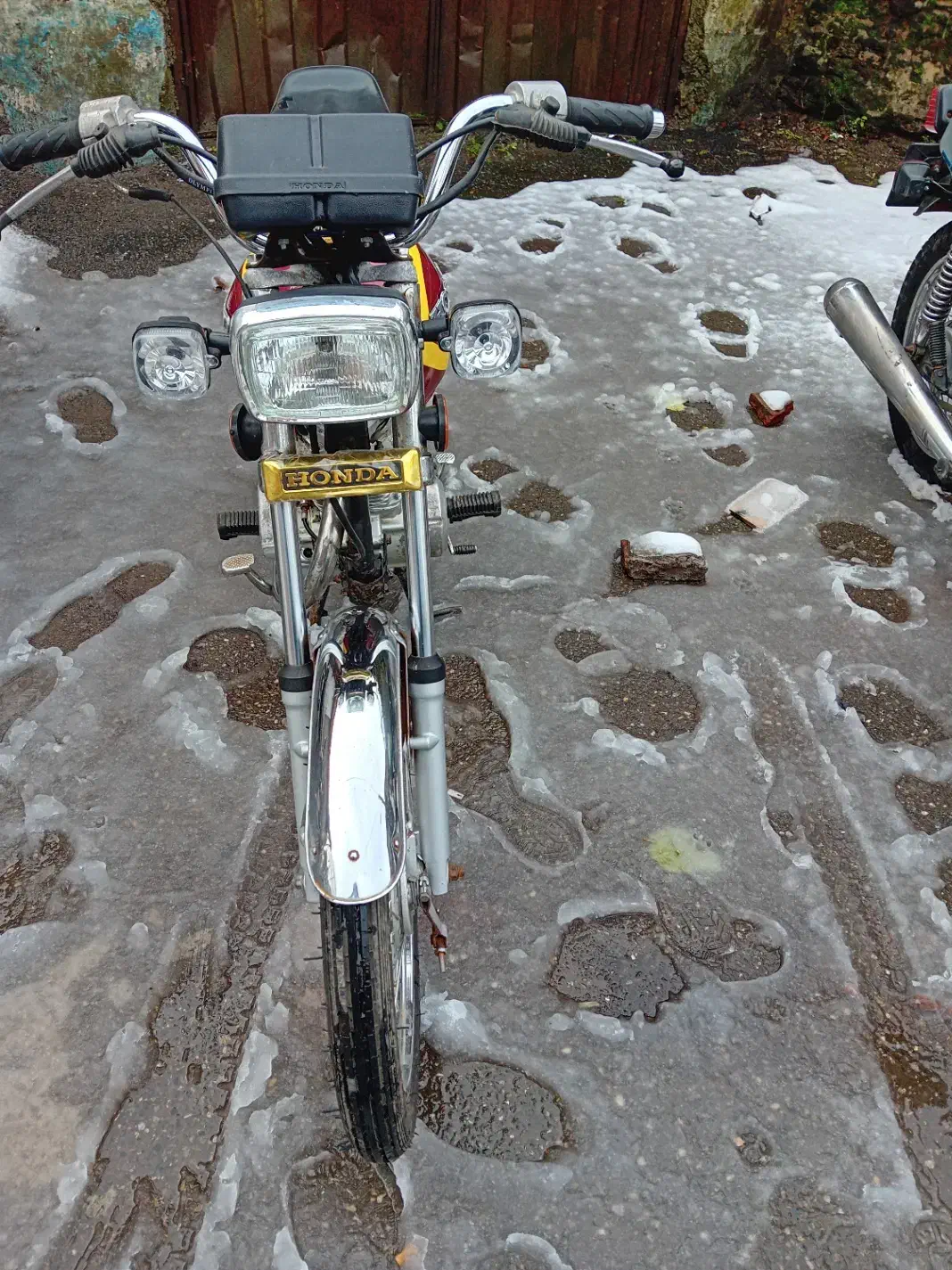 هندا۱۲۵|موتورسیکلت|لنگرود, |دیوار