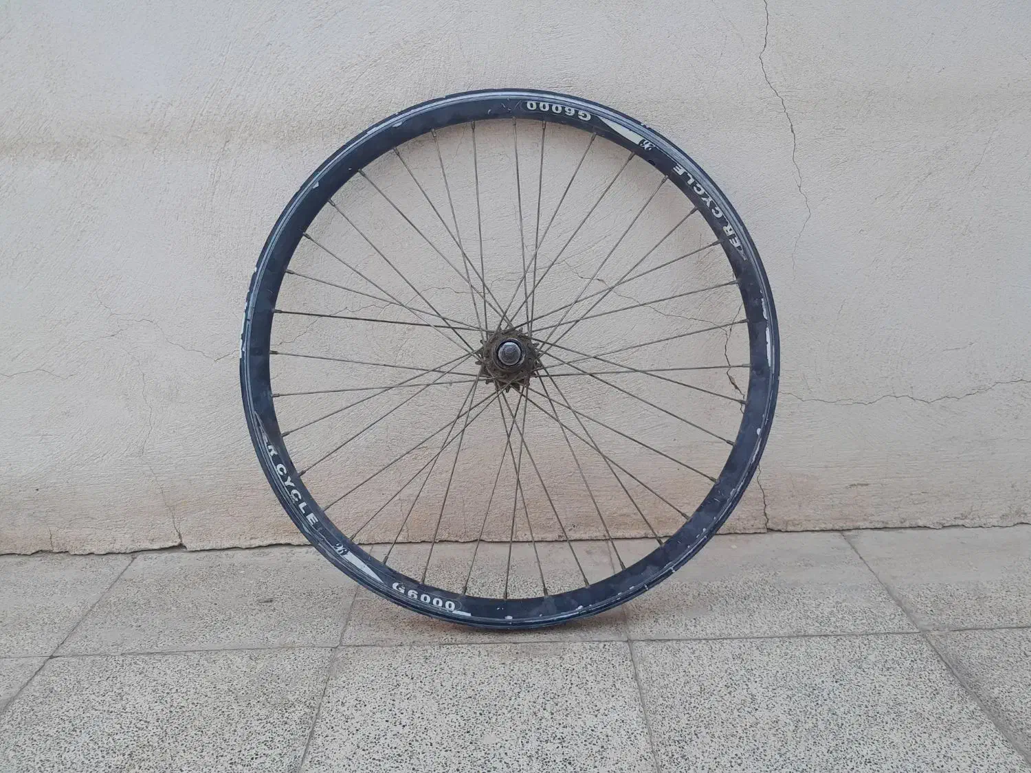 رینگ عقب دوچرخه ۲۶|دوچرخه، اسکیت، اسکوتر|قم, میدان نو|دیوار