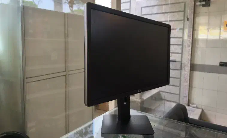 مانیتور22و24 اینچ DELL|قطعات و لوازم جانبی رایانه|کاشان, امیرکبیر|دیوار