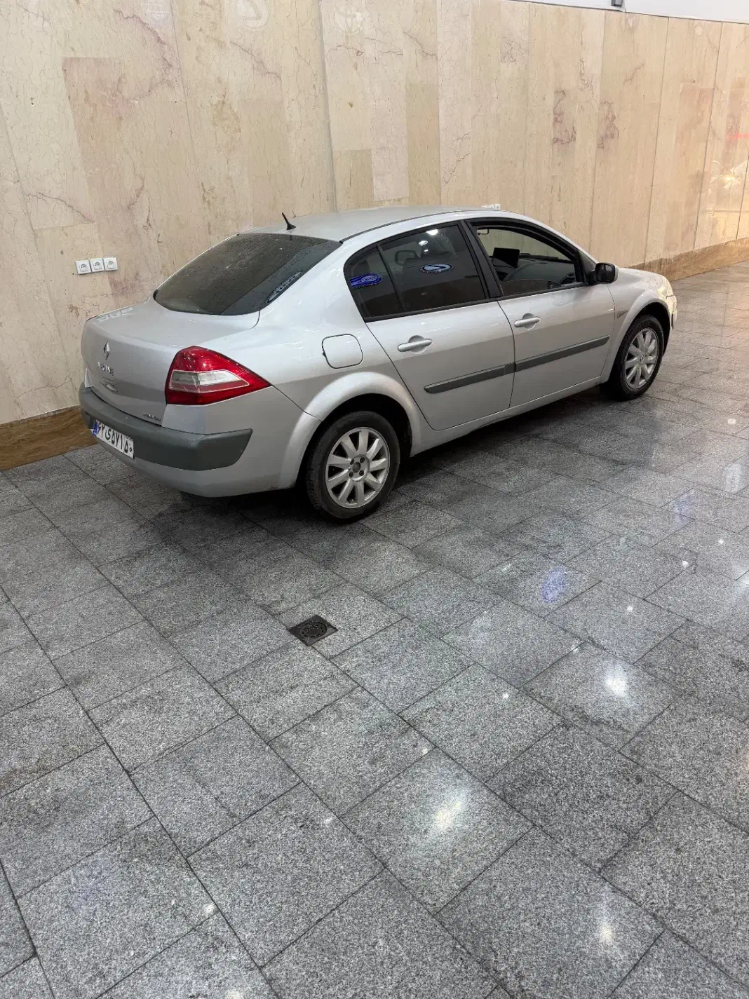 مگان دنده مدل ۱۳۹۰ نقد و اقساط|خودرو سواری و وانت|تهران, تهرانپارس شرقی|دیوار