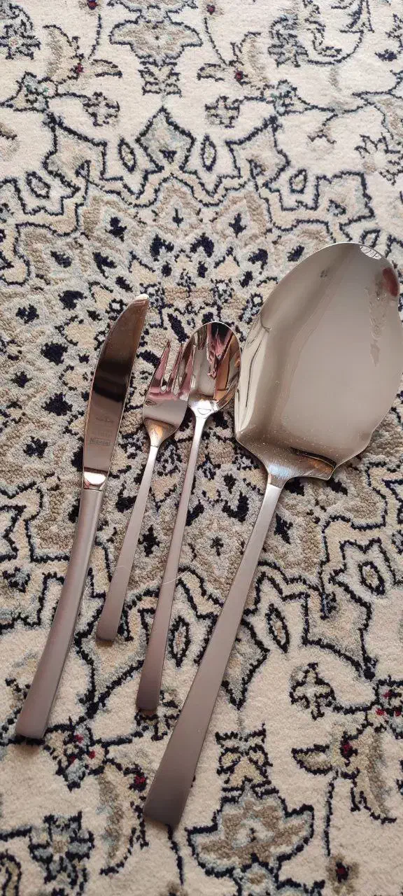 سرویس ۱۱۰ پارچه قاشق چنگال برند نیکولو المان|ظروف سرو و پذیرایی|اصفهان, جوزدان الیادران|دیوار