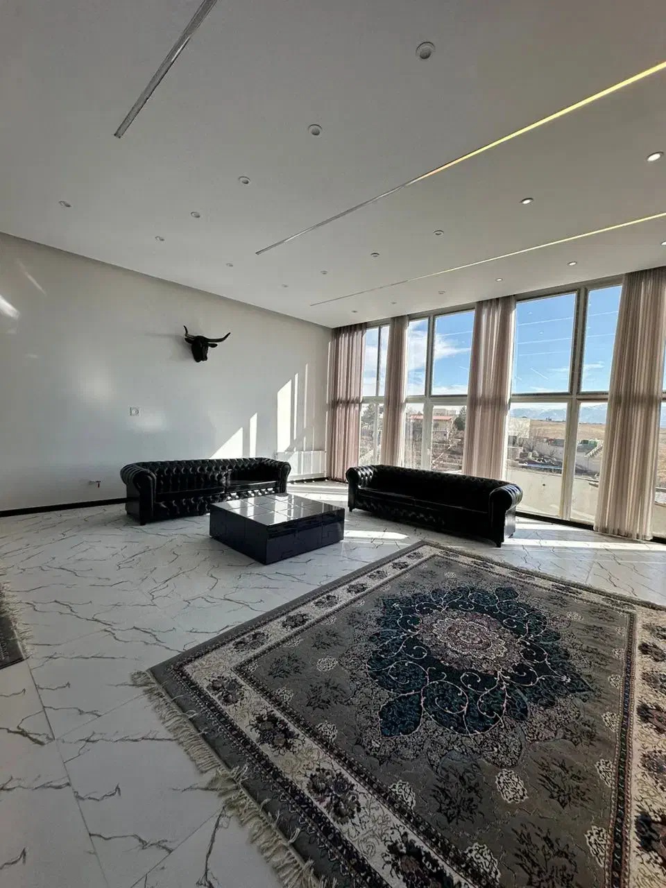 ویلا خاص، با بنای سه خوابه تریبلکس مهراباد رودهن|فروش خانه و ویلا|رودهن, |دیوار