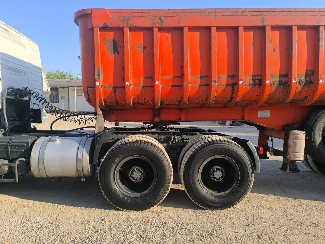 آف اچ 83|خودرو سنگین|باوی, |دیوار