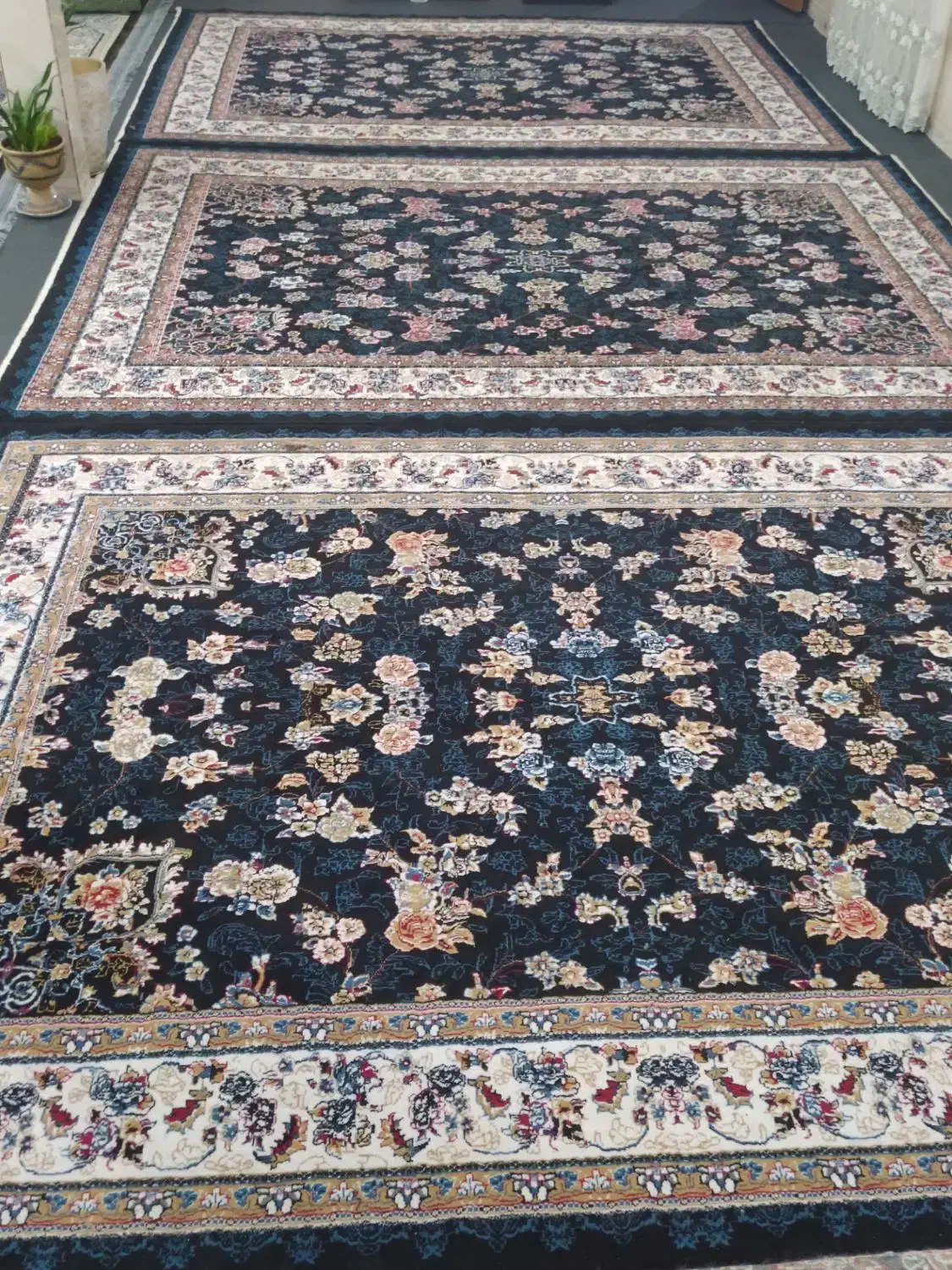 فرش 9متری6تخته هرتخته ده میلیون تخفیف پای معامله|فرش|کبودرآهنگ, |دیوار