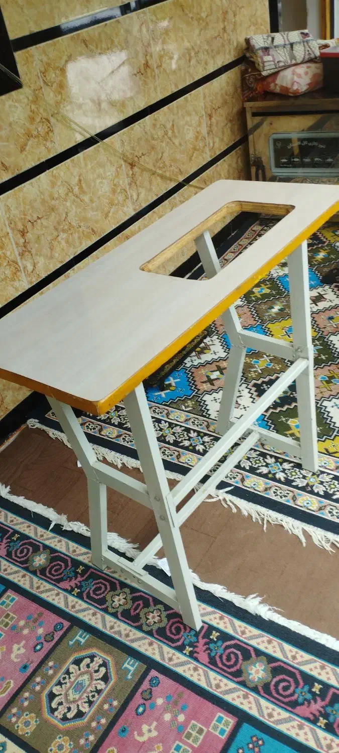 چرخ خیاطی با همراه میز|چرخ خیاطی و ریسندگی|ماسال, |دیوار