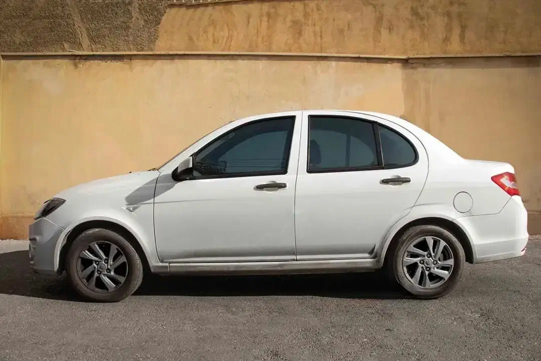 ساینا s|خودرو سواری و وانت|شیراز, اصلاح‌نژاد|دیوار