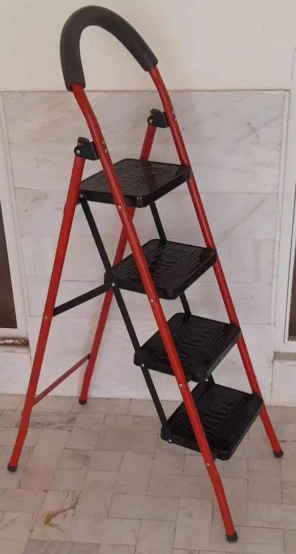 نردبان تاشو برند مکس|ابزارآلات|قم, انسجام|دیوار