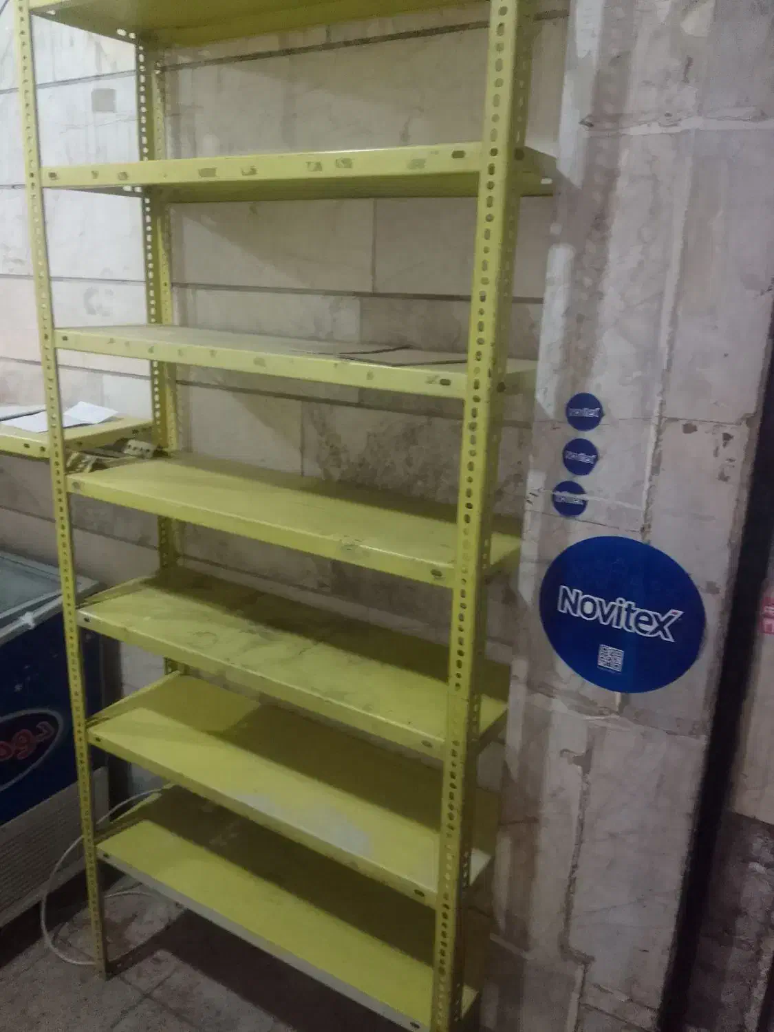 قفسه مغازه و استند پفک|کتابخانه، شلف، قفسه‌های دیواری|تهران, مطهری|دیوار